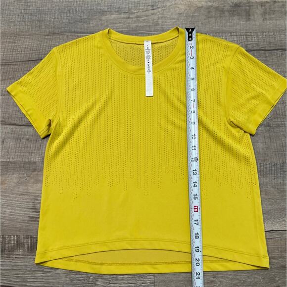 Lululemon Size Small Yellow Mesh Vent Short Sleeve Athletic Running Crew T Shirt - Picture 4 of 8
